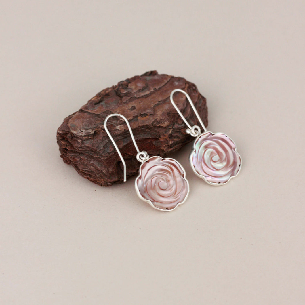 Aretes de rosa rosa / SALE