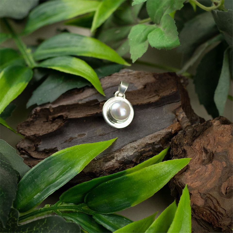 Dije de Perla con Espejo